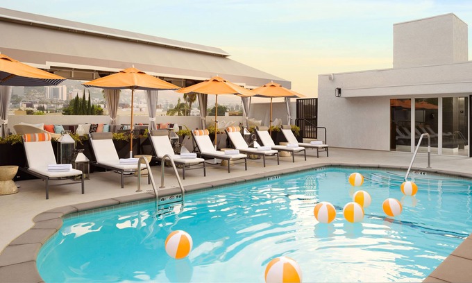 Tri-West House | King Suite + Balcony | Pool, Bar, Cabanas | Bikes