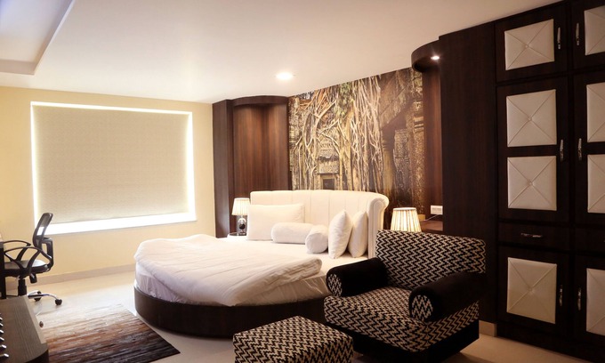 Moga Hotel | Kingdom Hotel