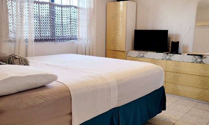 Constant Spring Apartment | Kingston Overlook Retreat -Manor Park area