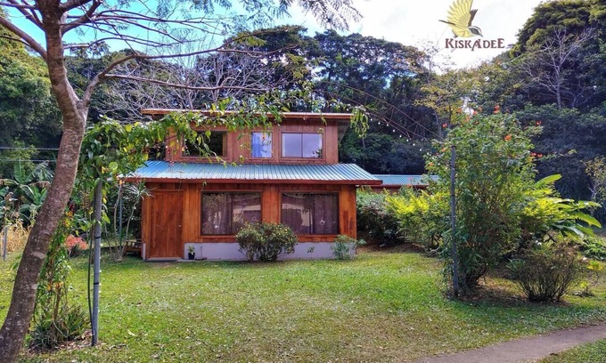 Monteverde Cabin | Kiskadee Cabin, suitable for families