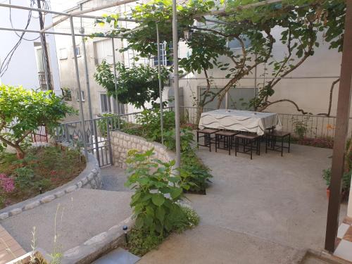 Rana Apartment | Kiwi