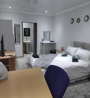 Klerksdorp Apartment | Klerksdorp Flamwood Central Apt