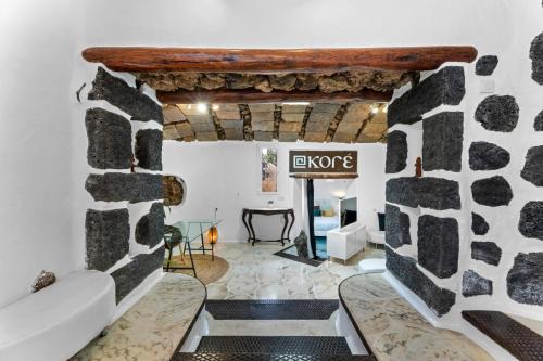 Tias Apartment | KORÉ aljibe