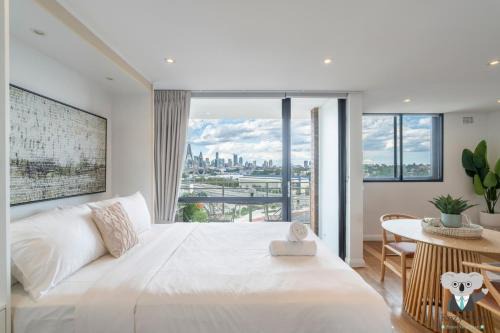 Rozelle Apartment | KozyGuru | Rozelle | Bridge View with Carpark