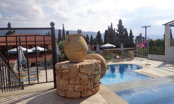 Poros House | KTM Sunny Villas