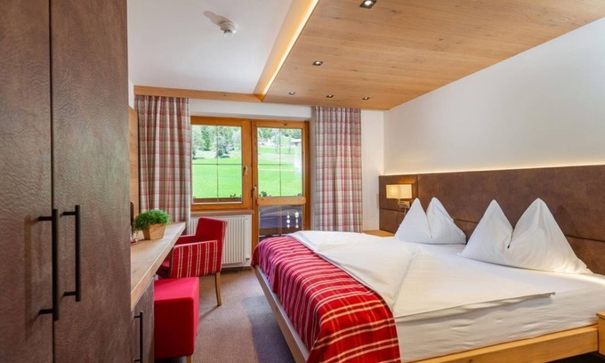 Ramsau am Dachstein House | Kuschel-doppelzimmer mit Dusche, WC - Hotel Lindenhof