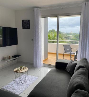 Les Abymes Apartment | L'Appart