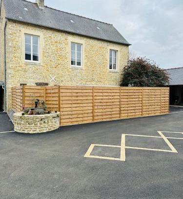 Juaye-Mondaye House | L'hortensia
