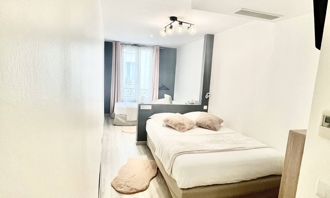Plaisance Hotel | L'Oasis Montparnasse