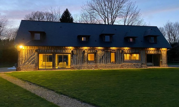 Saint-Gatien-des-Bois House | LA BELLE NORMANDE, Superb 8P house, 10 minutes from Deauville Trouville Honfleur