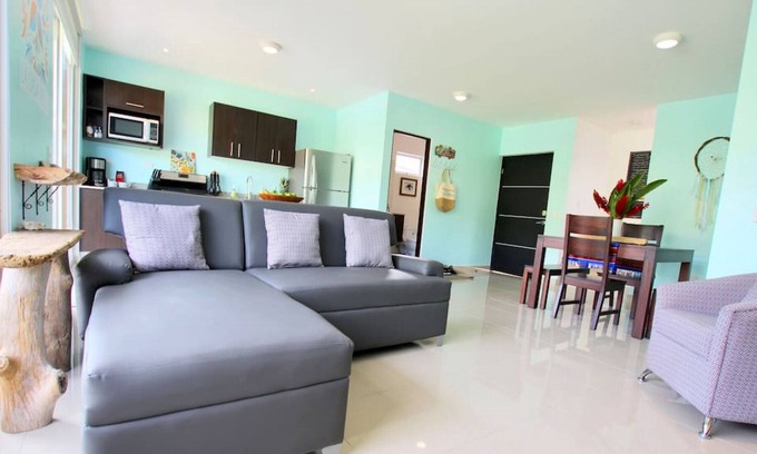 Tambor Villa | La Casa Azul CR · ?BEAUTIFUL Home with Private POOL ??‍♀️+ 16' Rancho??‍♀️
