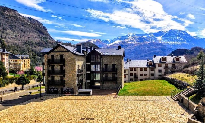 Escarrilla Apartment | La Casa de Ra - tucasaenlospirineos