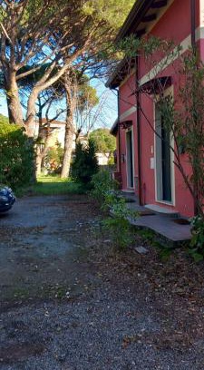 Sarzana Apartment | La Casa sull'argine 2
