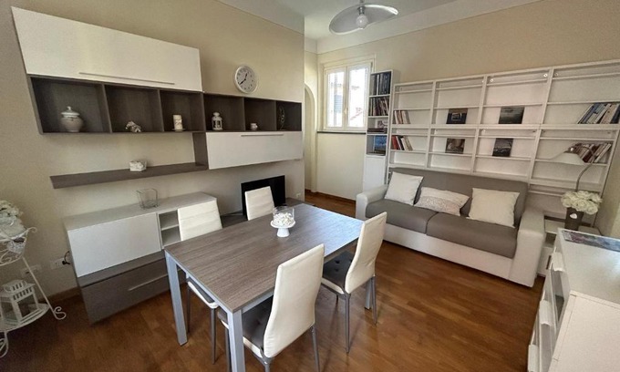Lucca Historical Center Apartment | La Chiave di Sol 2