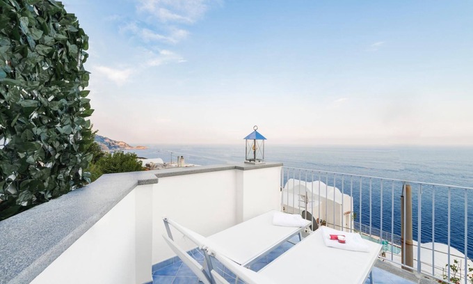 Praiano Bed & Breakfast | La Divina Amalfi Coast