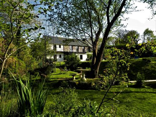Pleherel-Plage-Vieux-Bourg Bed & Breakfast | La Fontaine de Resnel