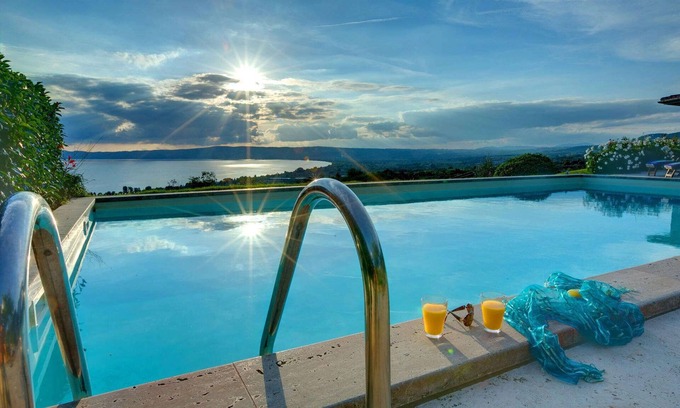 Bolsena Villa | La Gioia - Three Bedroom Villa, Sleeps 6