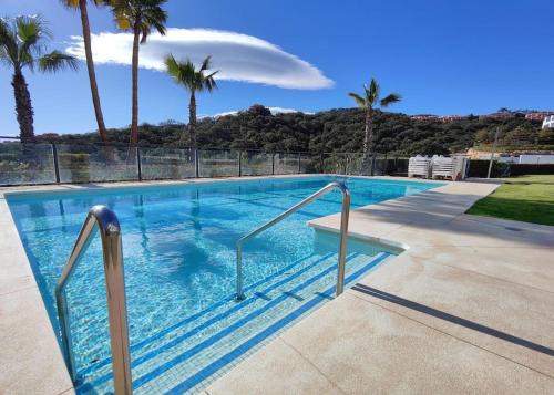 Ojen Apartment | La Mairena - Chic Getaway with Sea & Mountain views, Spa and Sports