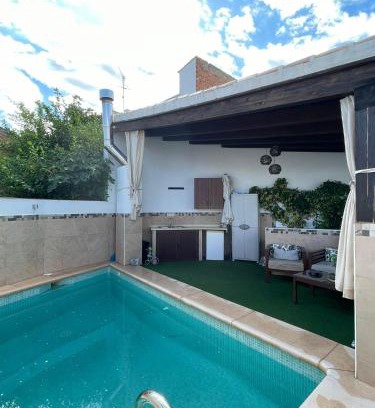 Guaro House | La morena