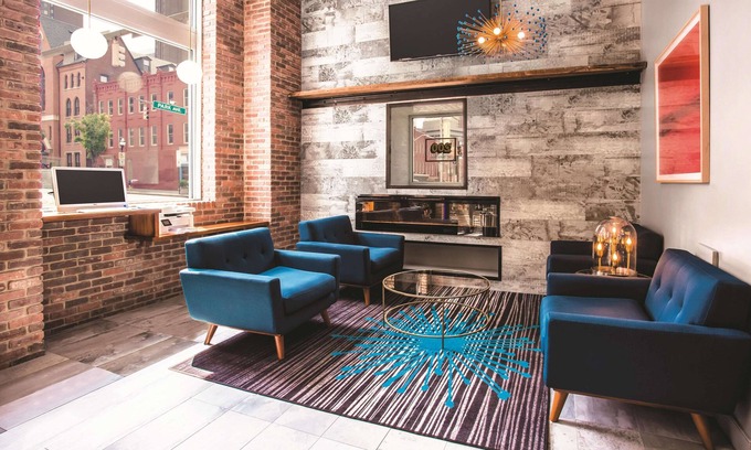 Downtown Baltimore Hotel | La Quinta Inn & Suites by Wyndham Baltimore Downtown