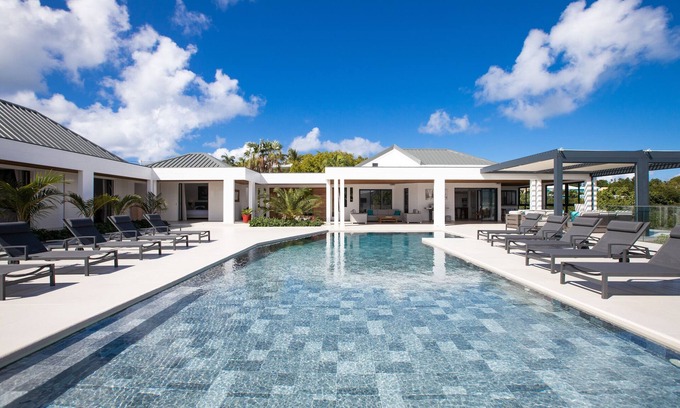 Nettle Bay Villa | La Siesta (4/5 Rooms)