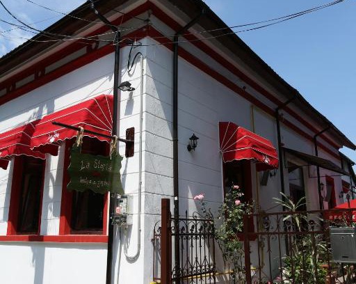 Pitesti House | La Storia Guest House