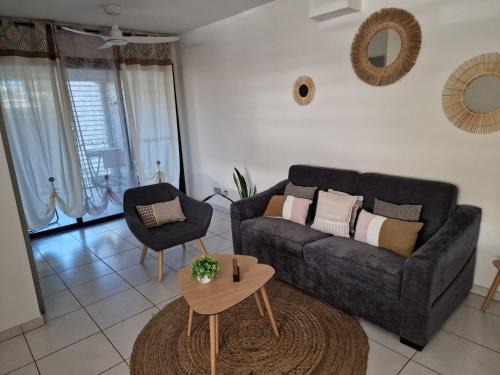 Centre-Ville Apartment | La Terrasse de Ugo