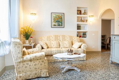 Montelupo Fiorentino Apartment | La Terrazza alla Torre