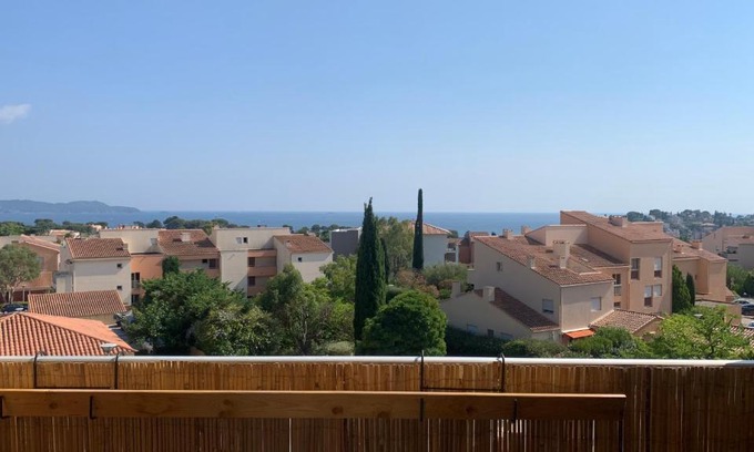 Carqueiranne Apartment | La Vigie du Corsaire
