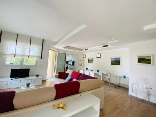 Sanremo Villa | La Villa nel Parco