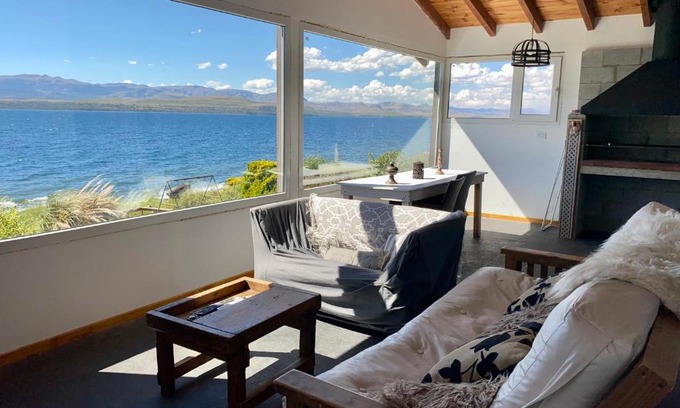 San Carlos de Bariloche House | Lake