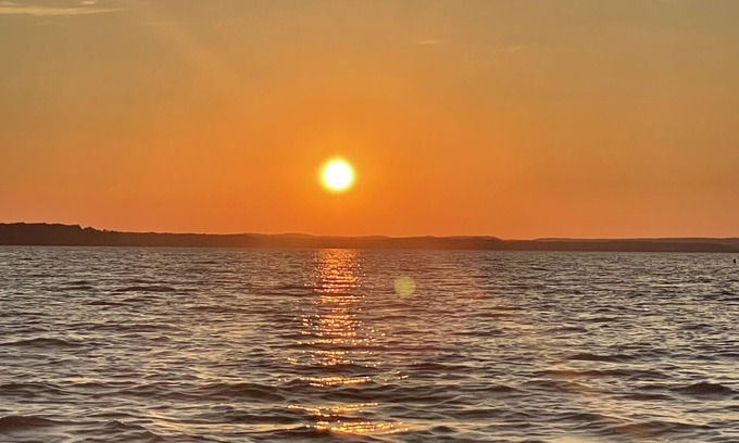 Avinger Cabin | Lake front