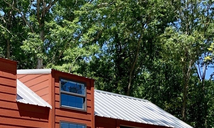 Dadeville Cottage | Lake Martin's Tiniest Gem by 360 Destinations