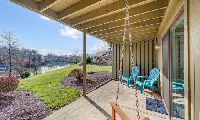 Goodview Apartment | Lakefront Retreat, Great Views, Pool and Dock Access!
