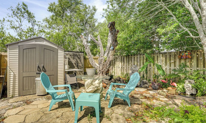 Lanark Village Cottage | Lanark Village Vacation Rental w/Outdoor Oasis!