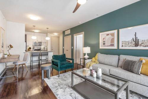 Lockhart Apartment | Landing Apartments Austin - Lockhart