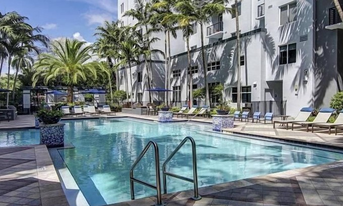 Flagler Village Apartment | Landing at Solmar on Sixth - 1 Bedroom in Central Fort Lauderdale