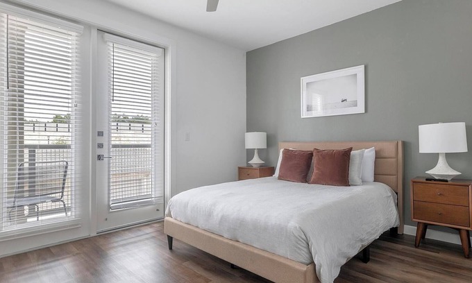Austin Apartment | Landing | Modern 1BD, Clubhouse, Pool