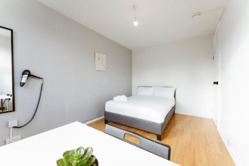 Lansbury House | Langdon Park Room
