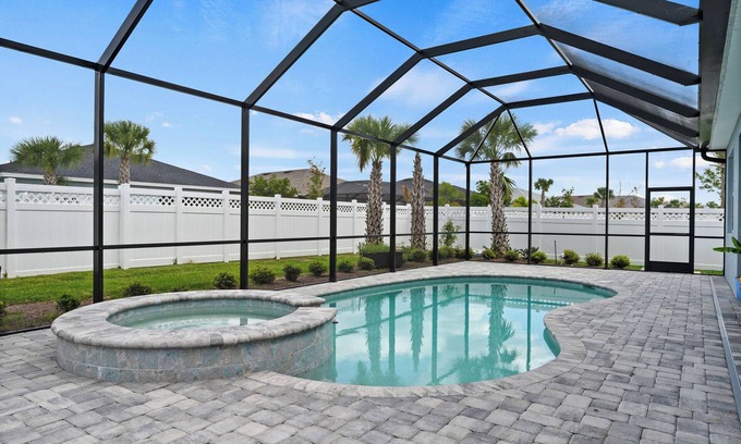 Biggar House | Large 1 story home in Babcock Ranch with heated saltwater pool home with hot tub