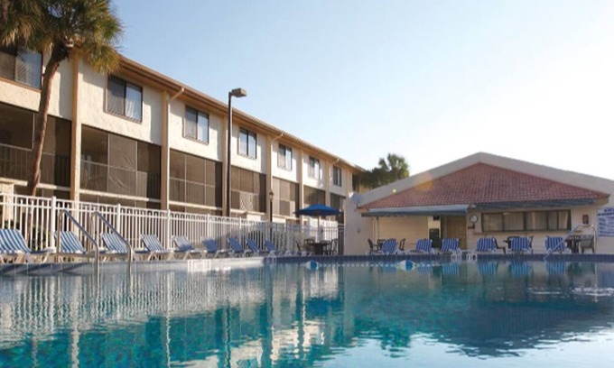 Florida Center Resort | Large 2 BR Condo at Wyndham's Orlando International - near the theme parks!