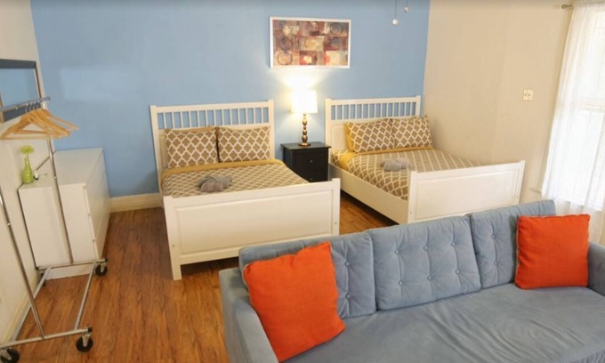 Pico-Union House | Large Private Spacious Room in KoreaTown