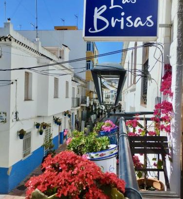 Historic Center of Estepona Hotel | Las Brisas - Estepona Old Town