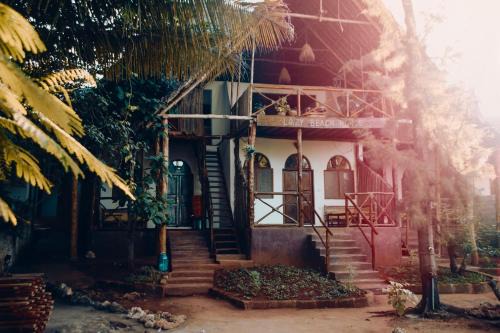 Kiwengwa Bed & Breakfast | Lazy Beach House