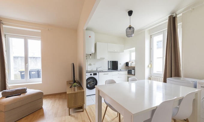 Madeleine - Saint-Leonard Apartment | Le Bacchus - Appartement moderne