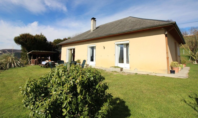 Bagneres-de-Bigorre Bed & Breakfast | le Belvedere