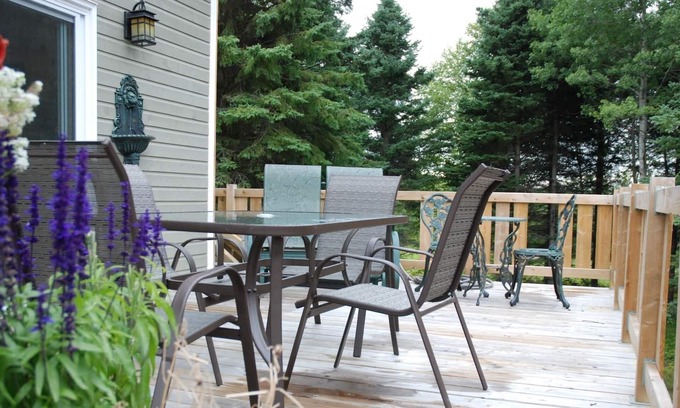 Baie-St-Paul Ski Chalet | Le Châle-heureux (#227640)