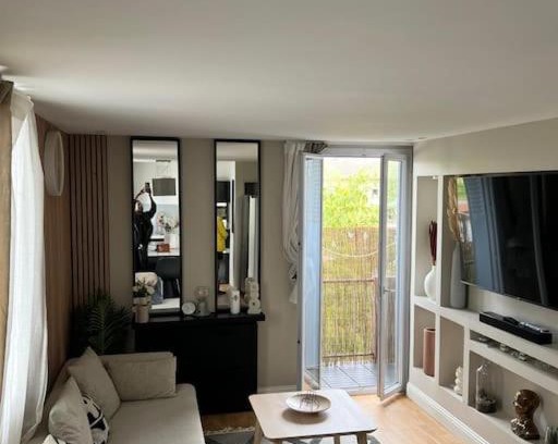 Barriere de Paris Apartment | Le Cozy - T3 Tout Confort - Métro Barrière Paris