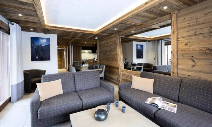 Chamonix City Centre Apartment | Le Cristal de Jade Residence* - MGM Hotels & Residences - 4 Room Apartment 8 People