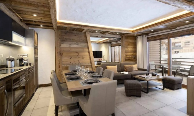 Chamonix City Centre Apartment | Le Cristal de Jade Residence* - MGM Hotels & Residences - 3 Room Apartment 6 People Garden View
